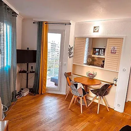 Ryan Homes - In - La Defense Courbevoie